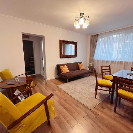 Niran Apartament Oradea Ngoại thất bức ảnh